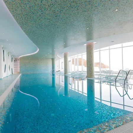 Kadorr Hotel Resort & Spa Hotel