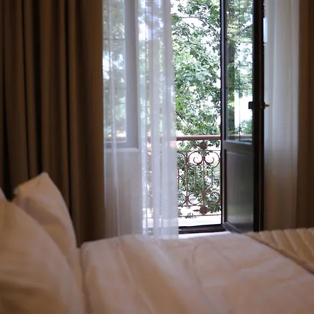 Kadorr & Hotel 5*