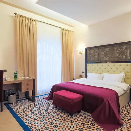 Kadorr Hotel Resort & Spa
