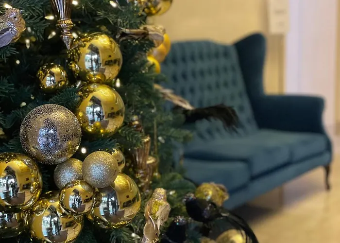 Kadorr & Готель