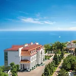 Kadorr Hotel Resort & Spa