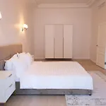 Kadorr & 5* Οδησσός