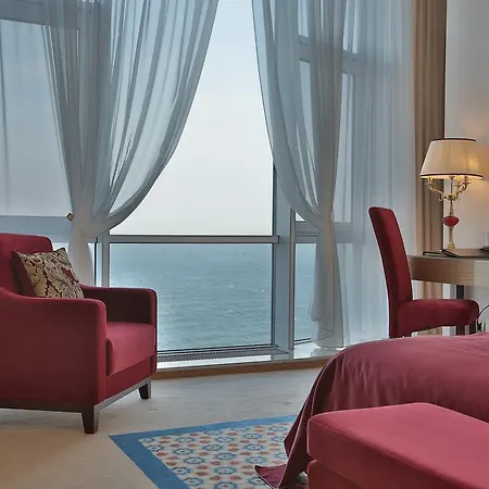 Kadorr Hotel Resort & Spa Otel 5*
