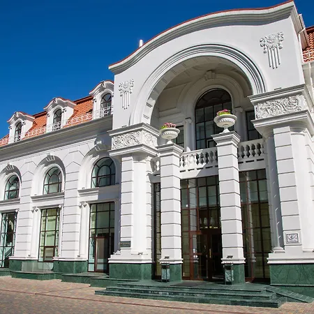 Szálloda Kadorr & 5*