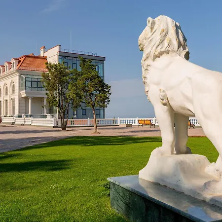Kadorr Hotel Resort & Spa Otel