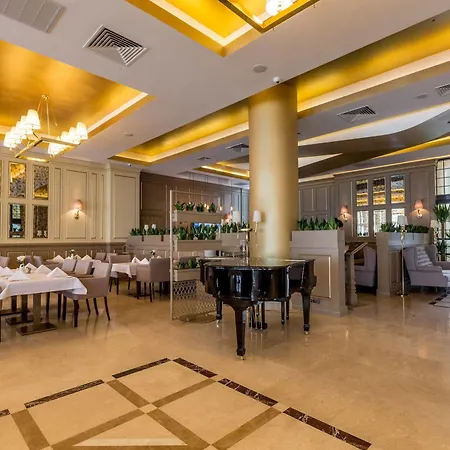 Kadorr Hotel Resort & Spa Otel 5*