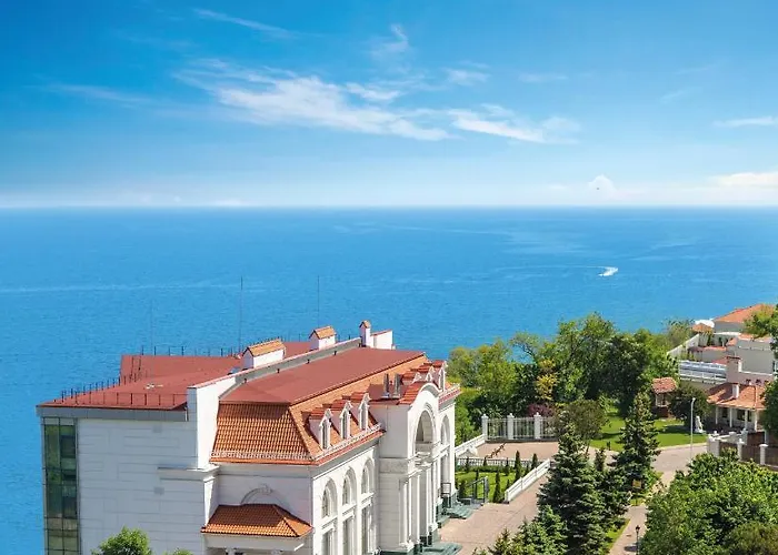 Kadorr Hotel Resort & Spa