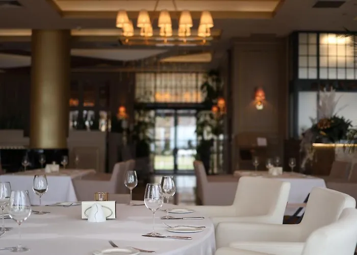 Kadorr Hotel Resort & Spa 5*