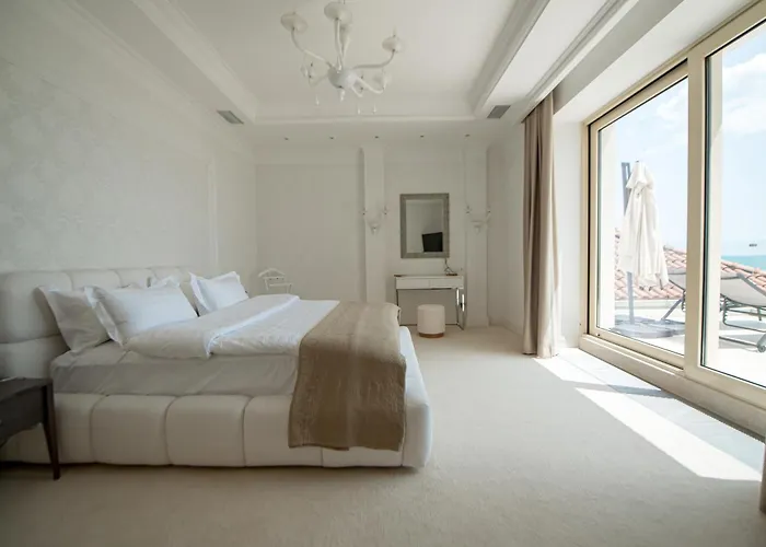 Kadorr Hotel Resort & Spa 5*