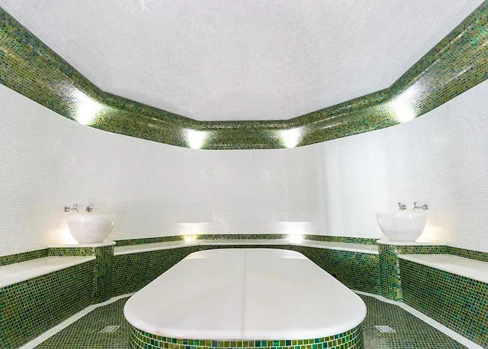 Hotel Kadorr Hotel Resort & Spa 5*