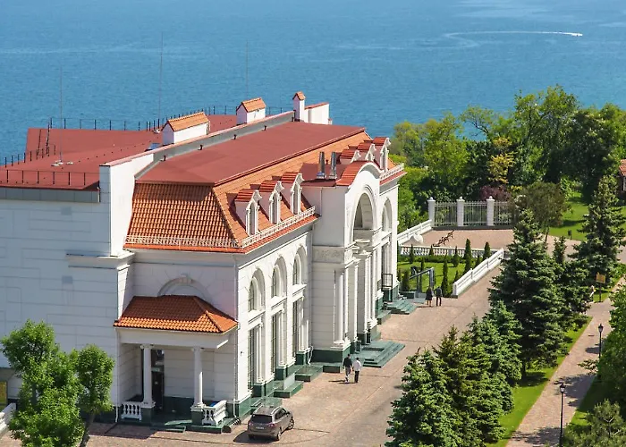 Hotel Kadorr Hotel Resort & Spa 5*