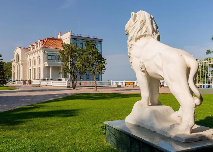 Kadorr Hotel Resort & Spa Hotel