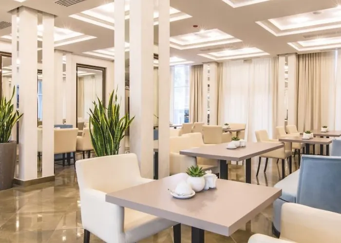 Kadorr Hotel Resort & Spa Hotel